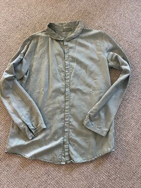 CP Shades sea foam green blouse Sz M silk/cotton